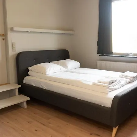 Smedegaarden 3*