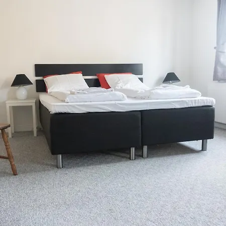 Smedegaarden 3*