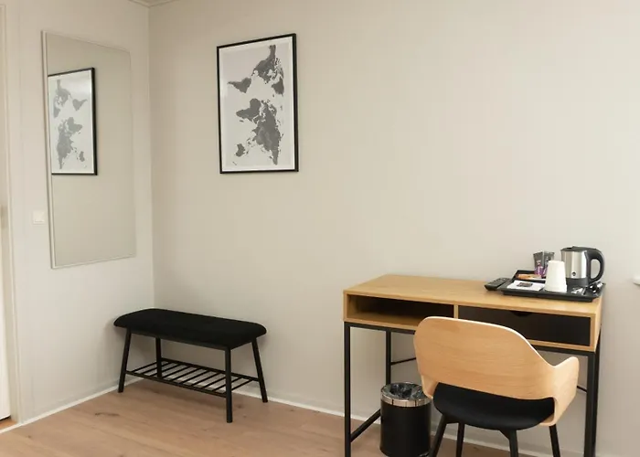 斯麦德花园酒店 酒店